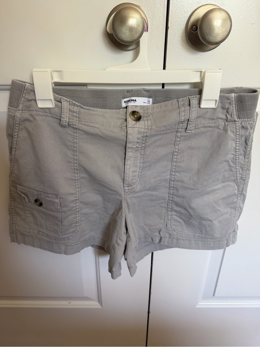 Sonoma Women's Light Gray Cargo Utility Shorts